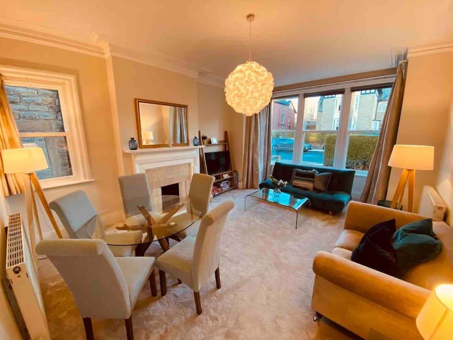 Appartamento Garden Apartment, With Parking Harrogate